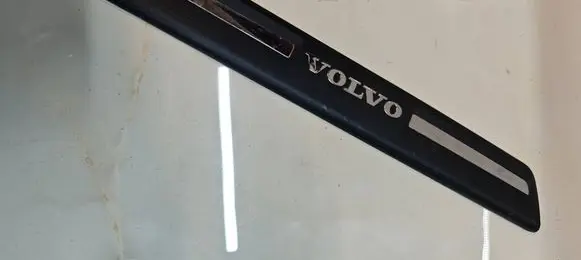 Volvo V40 Front sill trim cover 31265842