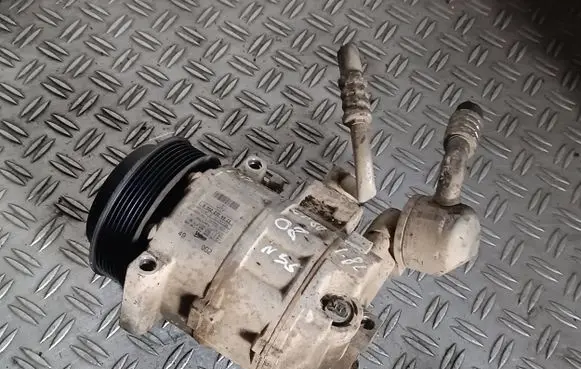 Mercedes-Benz C W204 Air conditioning (A/C) compressor (pump) A0022304911 7903561327 Z0005773A