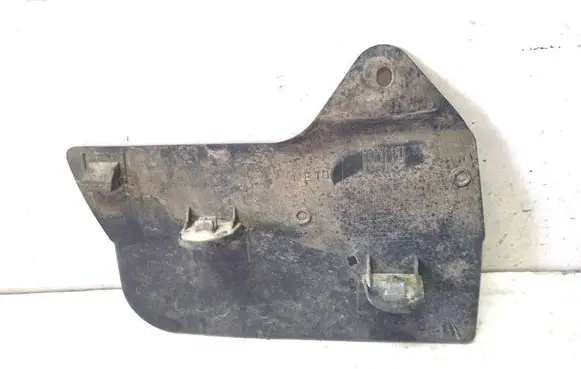 Toyota Avensis T270 Rear mudguard 65631