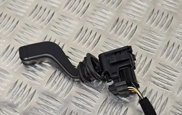 Indicator stalk