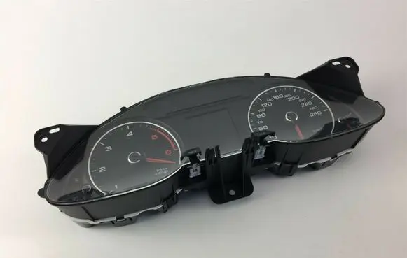 Audi A5 8T 8F Speedometer (instrument cluster) 8T0920932 Z2017