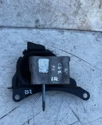 Toyota C-HR I Engine mount bracket AVB9221