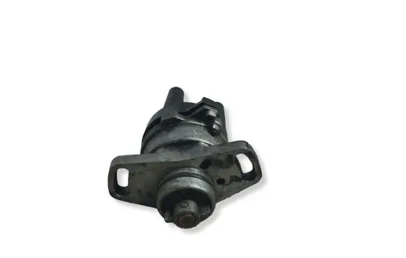 Mazda 323 F Spark distributor T2T52471