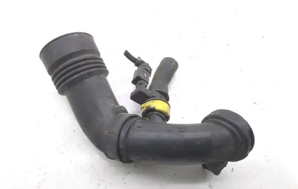 Peugeot 308 Turbo air intake inlet pipe/hose 9683725080