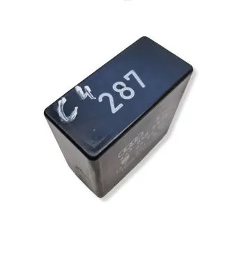 Audi 100 S4 C4 Window control relay 443959257B