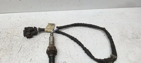 Opel Astra H Lambda probe sensor 55560617