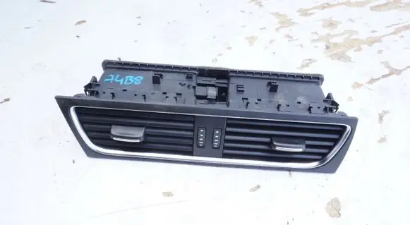 Audi A4 S4 B8 8K Dash center air vent grill