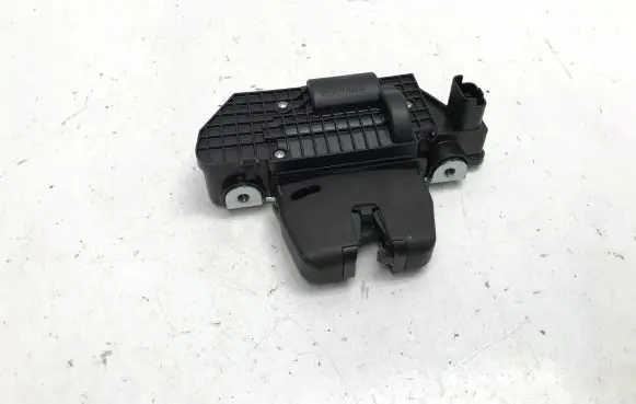 Opel Mokka B Tailgate/trunk/boot lock/catch/latch 9151487499H