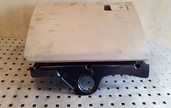 Glove box set