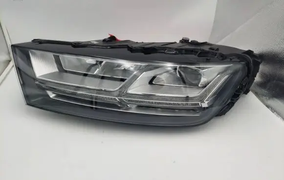 Audi Q7 4M Headlight/headlamp 4M0941033 7713100000