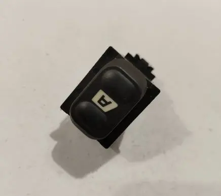 Peugeot 607 Electric window control switch A1067