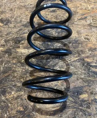 Opel Tigra B Front coil spring 