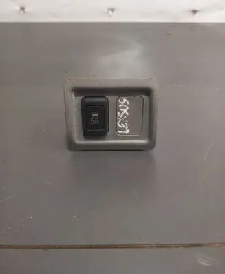 Lexus IS 220D-250-350 Traction control (ASR) switch 15A895