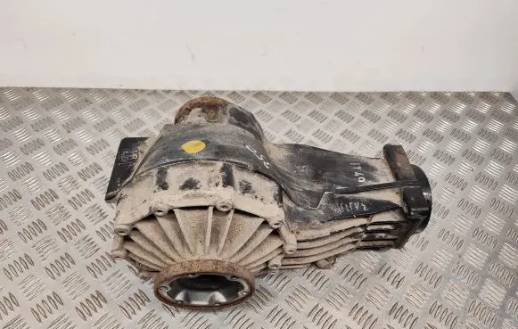 Audi A8 S8 D3 4E Rear differential 01R525053K