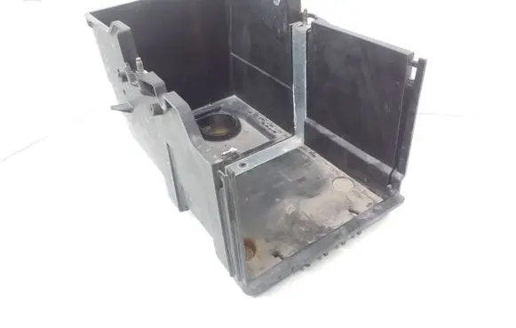 Battery tray