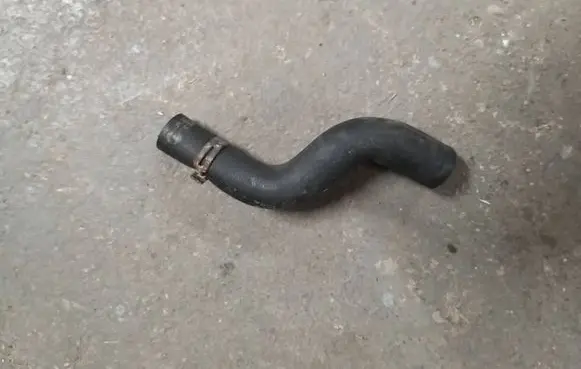 MG ZS Engine coolant pipe/hose 10389529
