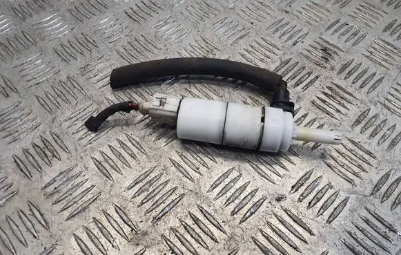 Mercedes-Benz C W203 Headlight washer pump 