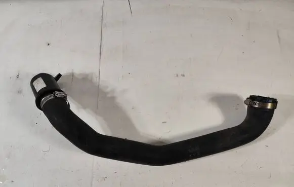 Intercooler hose/pipe
