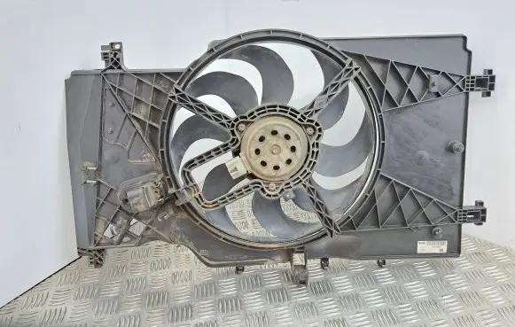 Opel Meriva B Electric radiator cooling fan 13331009 560961104 1330997