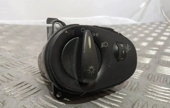 Ford Focus Light switch 98AG13A024CH