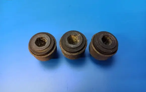 Mercedes-Benz 380 560SEC C126 ABS pump bracket 