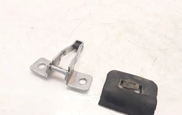 Lancia Thesis Loading door lock loop/hook striker 