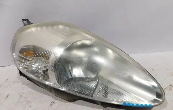 Fiat Grande Punto Headlight/headlamp