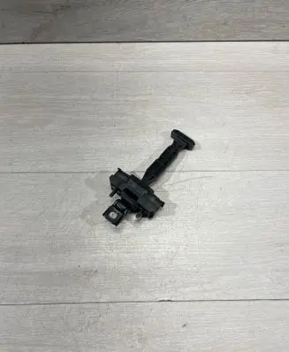 BMW X6 G06 Rear door check strap stopper 7451347 08W23