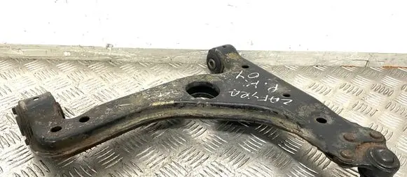 Opel Zafira B Front lower control arm/wishbone