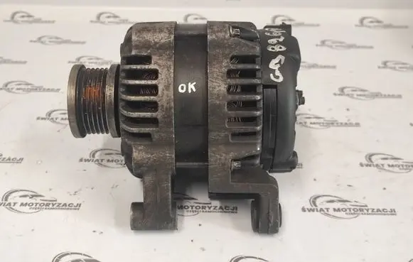 Opel Astra J Generator/alternator 13500582