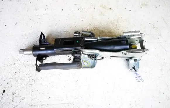 Volvo S80 Steering wheel axle p9491777