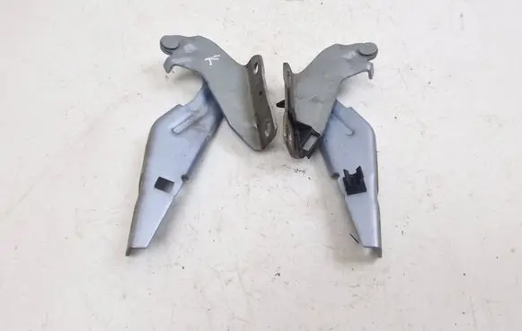 Mitsubishi Outlander Engine bonnet/hood hinges