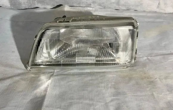 Peugeot Boxer Headlight/headlamp 35690748