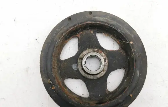 Toyota Yaris Crankshaft pulley