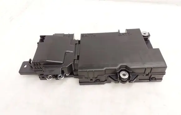 KIA Niro Battery control module K437514051 2111261348 37583K4000