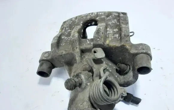 Ford Focus Rear brake caliper