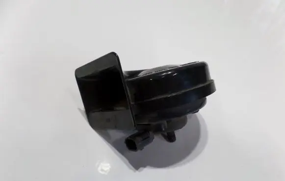 Land Rover Discovery 3 - LR3 Horn signal 560103DISC