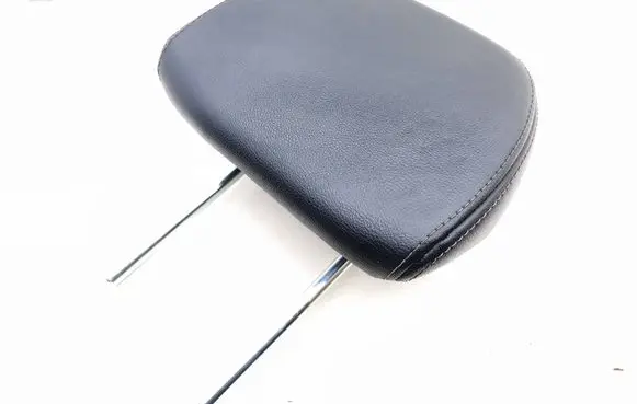 Mitsubishi Outlander Rear seat headrest 