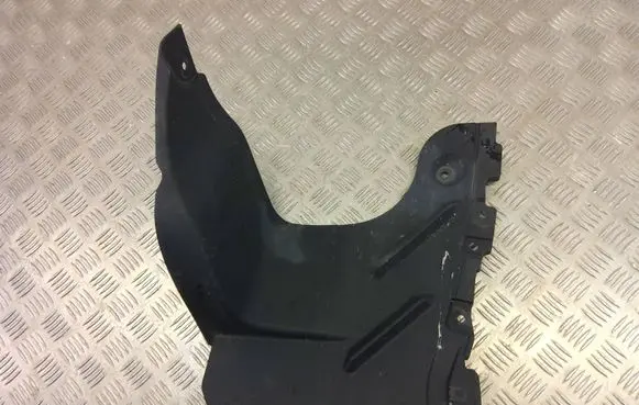 Toyota Highlander XU70 Rear bumper corner part panel trim 52592-0E090