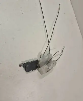 Subaru Forester SG Front door lock