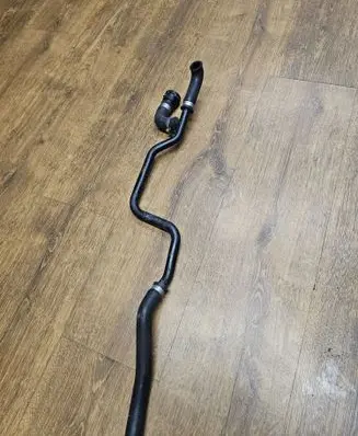 BMW X5 E53 Engine coolant pipe/hose