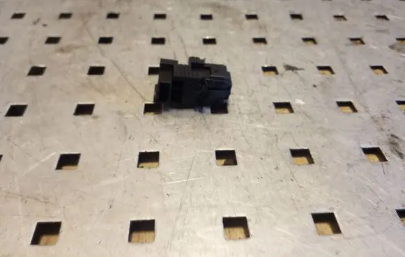 BMW X3 E83 Brake pedal sensor switch 914688962