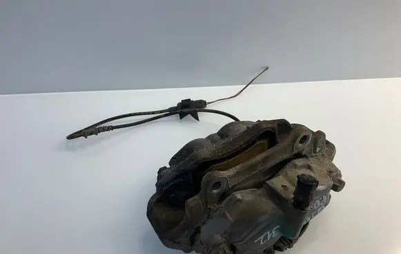 Mercedes-Benz CLS C219 Front brake caliper
