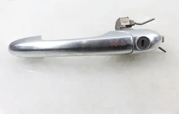 Alfa Romeo GT Front door exterior handle 