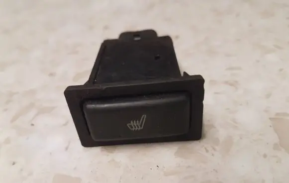 Lexus IS 200-300 Seat heating switch 153261