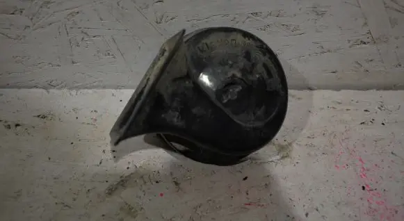 Audi A3 S3 8L Horn signal