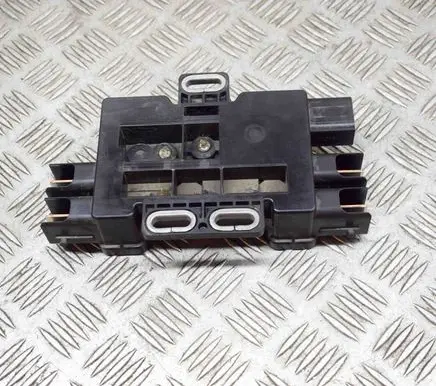 Land Rover Discovery 5 Current control relay KPLA14M726FA