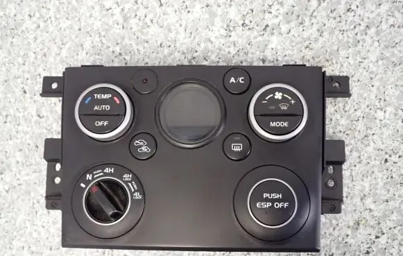 Suzuki Grand Vitara II Other switches/knobs/shifts