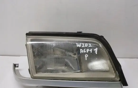 Mercedes-Benz C W202 Headlight/headlamp A2028202361