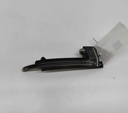 Audi Q3 8U Mirror indicator light 00960902 8K0949102